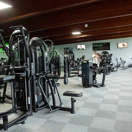 Flat 2, The Old Antiques Warehouse - Free Off-Site Health Club Access With Pool, Sauna, Steam Room & Gym Bowness-on-Windermere Exterior photo